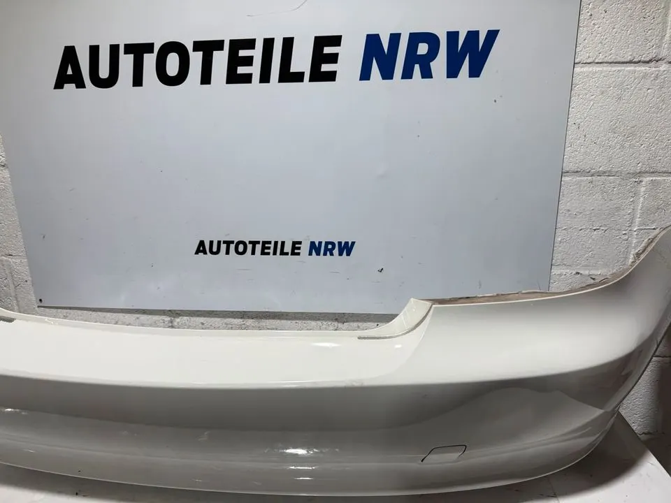 BMW 1er E88 Heckschürze Stoßstange Stoßfänger Hinten 300 – Bild 3