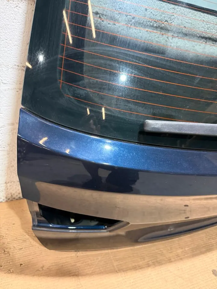 BMW 5er F11 Touring Heckklappe Kofferraum Deckel Hinten A89 – Bild 6