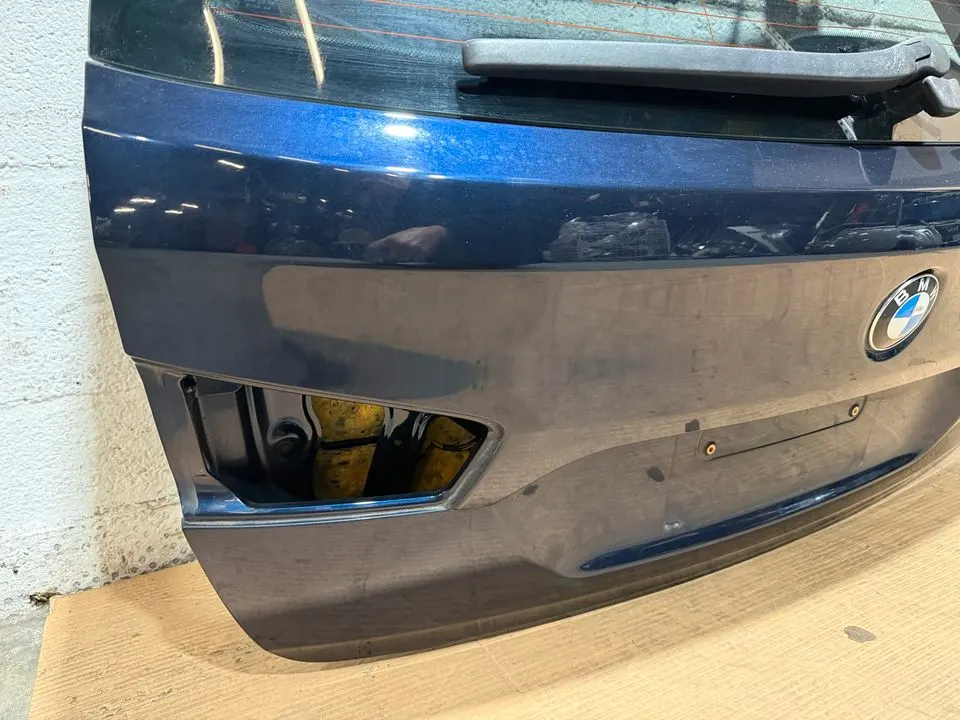 BMW 5er F11 Touring Heckklappe Kofferraum Deckel Hinten A89 – Bild 7