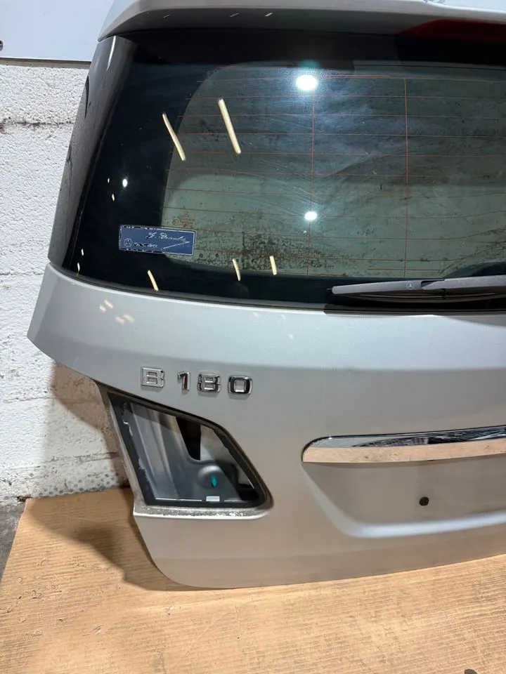 Mercedes B-Klasse W246 Heckklappe Kofferraum Deckel Hinten 761 – Bild 7