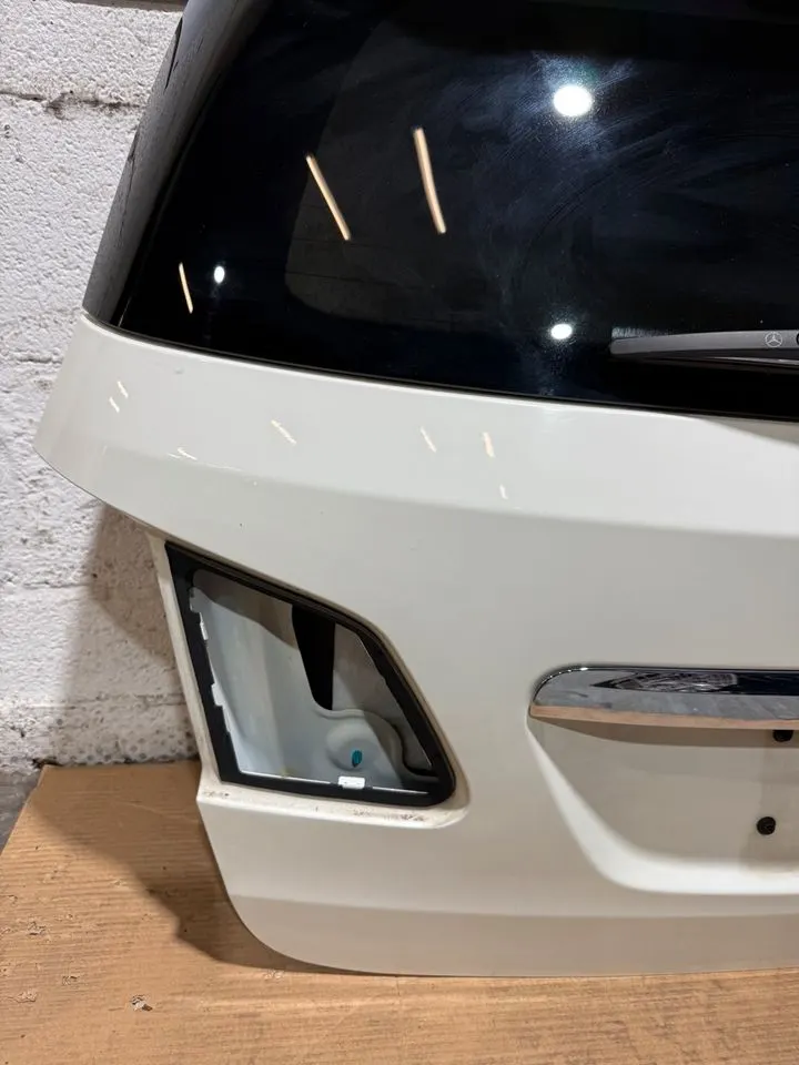 Mercedes B-Klasse W246 Heckklappe Kofferraum Deckel Hinten 650 – Bild 6