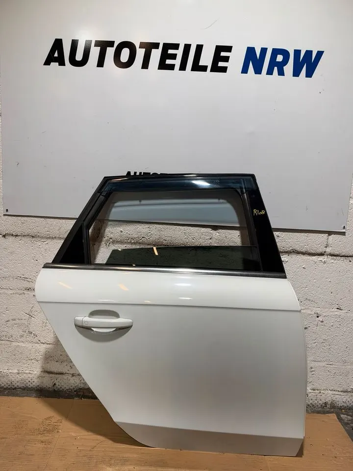 Audi A4 B8 8K Avant Tür Hinten Rechts Komplett LS9R – Bild 1
