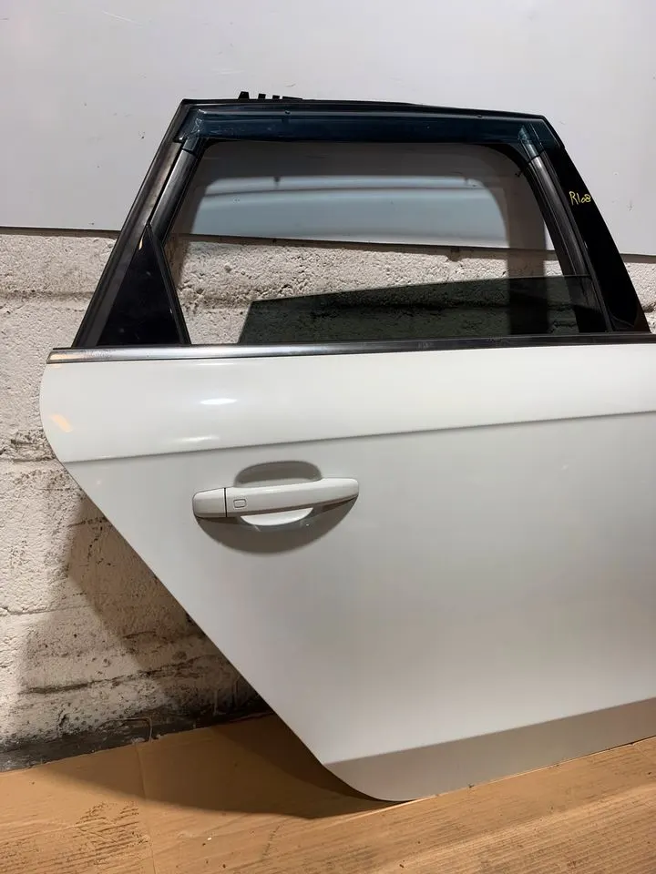 Audi A4 B8 8K Avant Tür Hinten Rechts Komplett LS9R – Bild 8